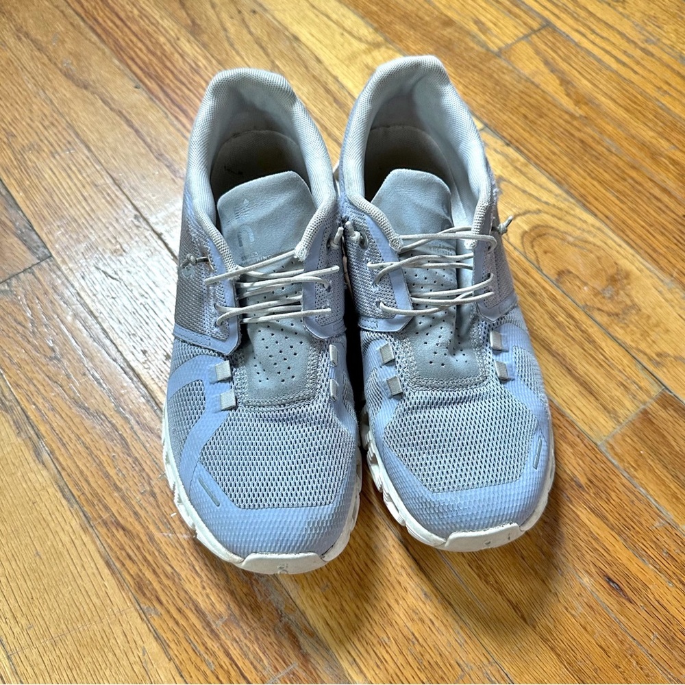 On Running Women's Sneakers - Periwinkle Size 7.5